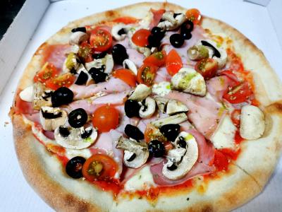 Pizza Torremolinos IMG_20210214_034225_resized_20210603_103902318.jpg - LOVE PIZZA